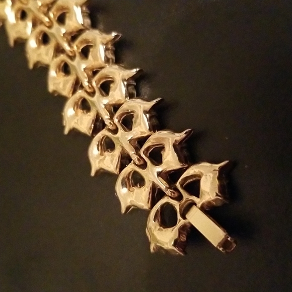 Vintage Signed Charel Rhinestone Gold Tone Suite - Picture 8 of 12